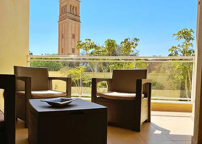 Monita 113, Seaside Apartment With Access To Pool And Pleasant Views